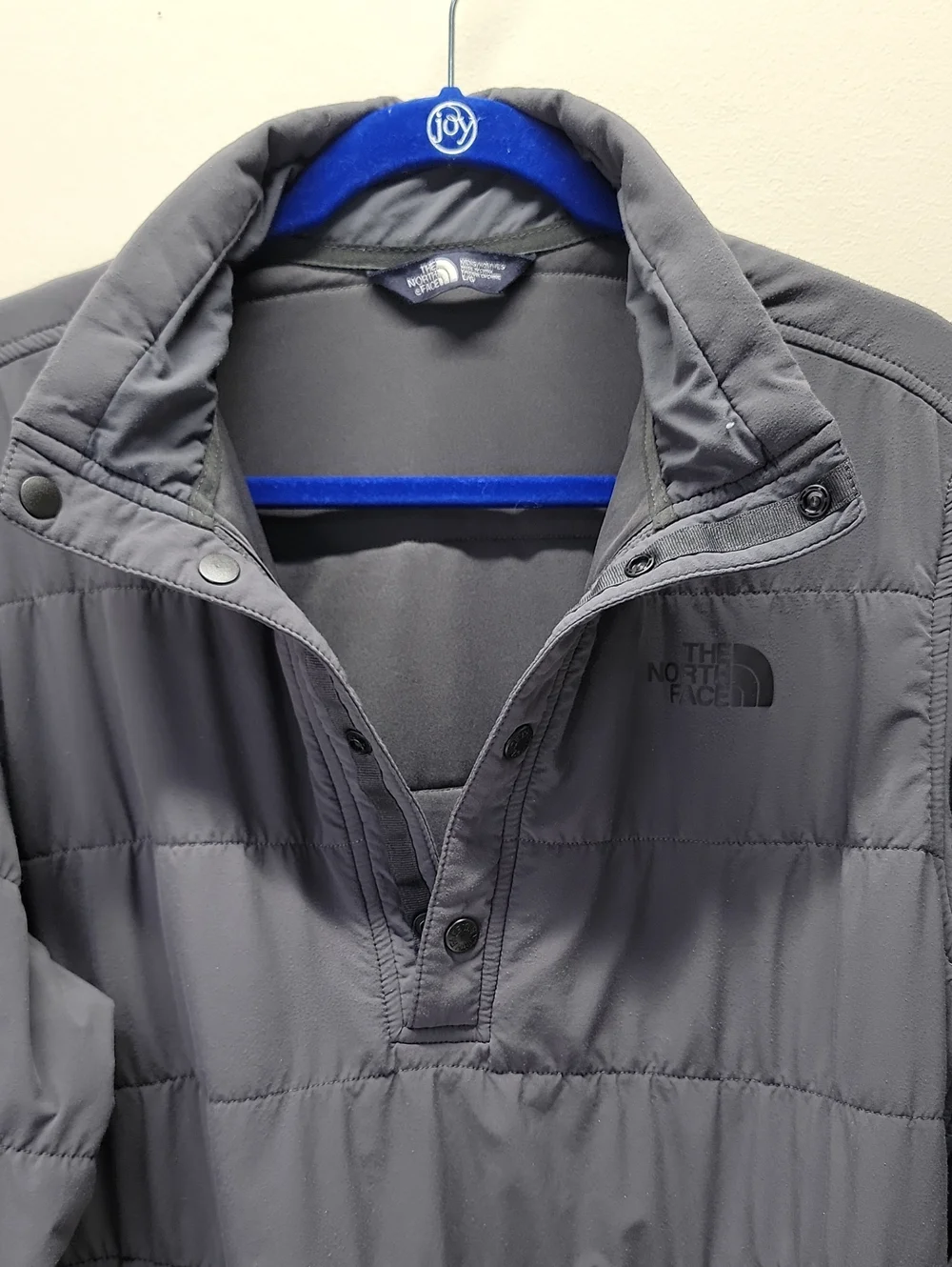 The North Face Men's Charcoal Gray Quilted Snap-Placket Pullover Sz Large